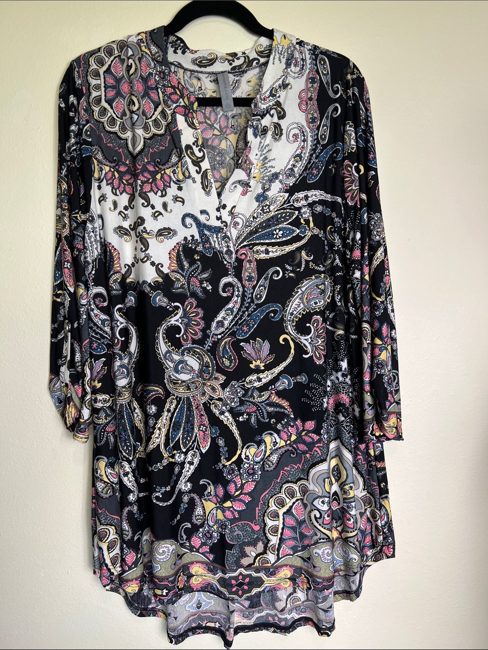 Honeyme Black Paisley V-Neck Tunic with Pink & Blue Accents